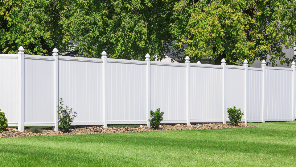 Aluminum Fence highland park il chicago commercial fencing