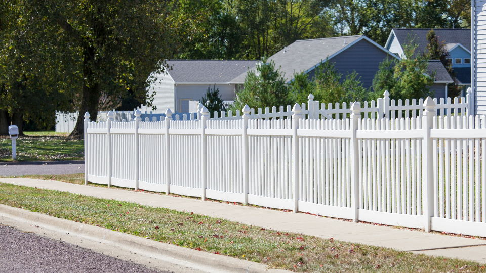 Aluminum Fence winnetka il chicago commercial fencing