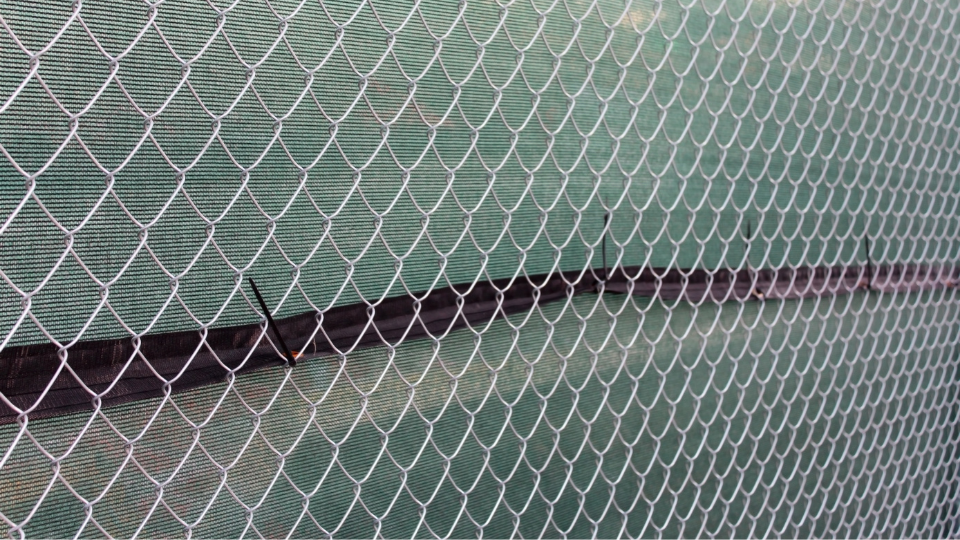 Vinyl Fence forest glen il chicago commercial fencing