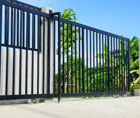 steel fence lincolnshire il chicago commercial fencing