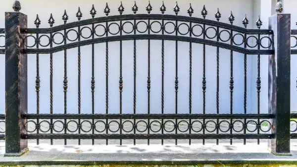 Trusted Addison Commercial Fence Installers – Quality & Strength