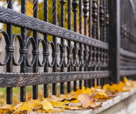 aluminum fence dunning il chicago commercial fencing.webp