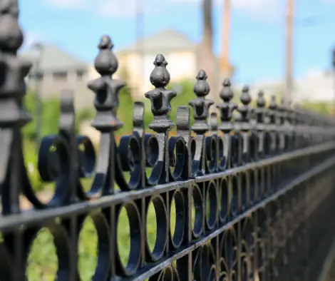 chain link fence greater grand crossing il chicago commercial fencing.webp