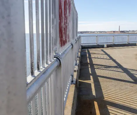 steel fence edgewater il chicago commercial fencing.webp