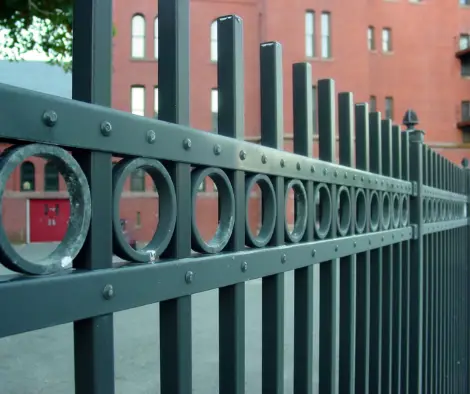 vinyl fence west garfield park il chicago commercial fencing.webp