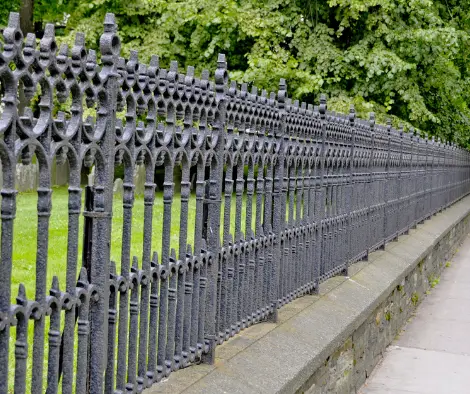 wood fence beverly woods il chicago commercial fencing.webp