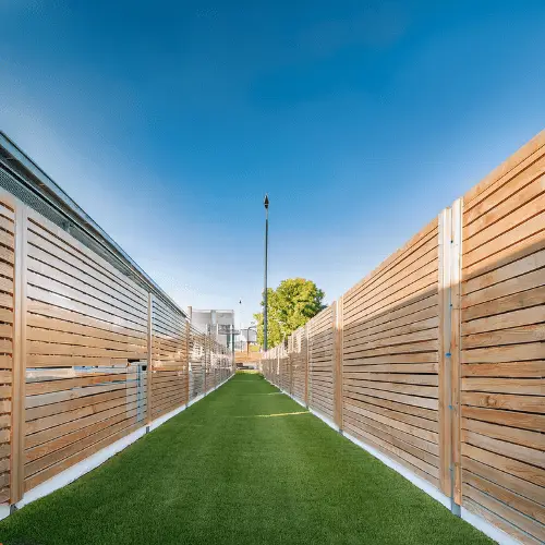 wood fence scottsdale chicago il chicago commercial fencing.webp